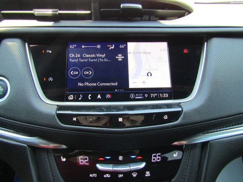 Used 2021 Cadillac XT5 Sportv image 14