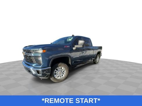 Used 2024 Chevrolet Silverado 2500 LT image 5