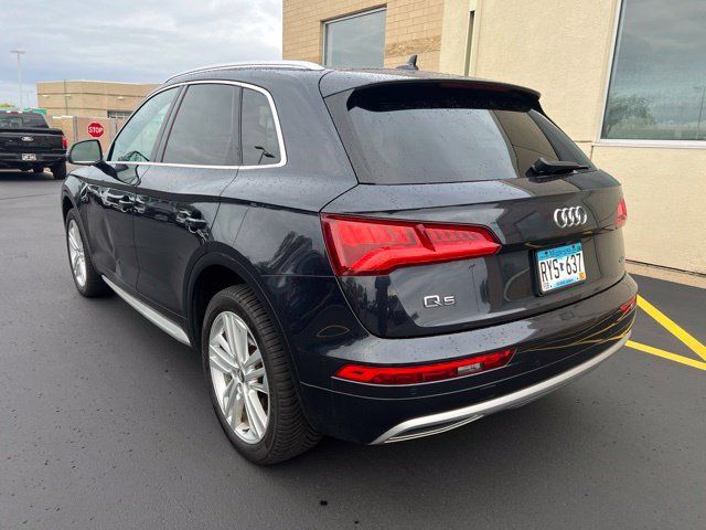 Used 2019 Audi Q5 2.0T Premium Plus w/ Premium Plus Package AWD/4WD image 3