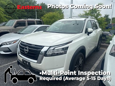Used 2023 Nissan Pathfinder SL w/ SL Premium Package AWD/4WD image 1
