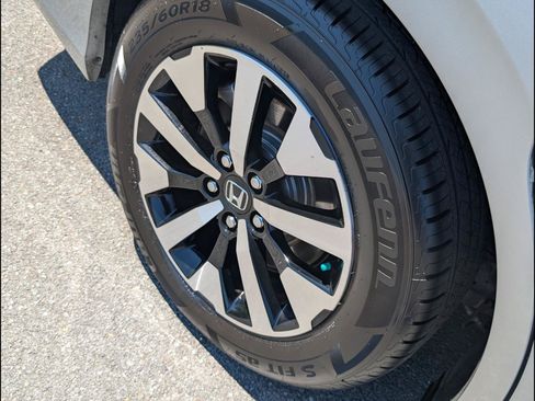 Certified 2025 Honda Odyssey EX-L image 21