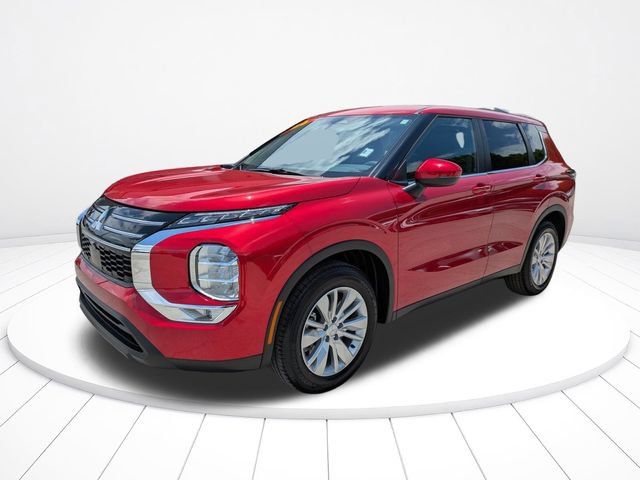 Used 2026 Mitsubishi Outlander ES FWD image 8