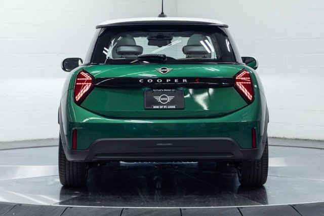 New 2026 MINI Cooper S FWD image 7