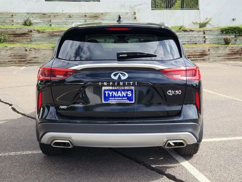 Used 2020 INFINITI QX50 Essential w/ Convenience Package image 4
