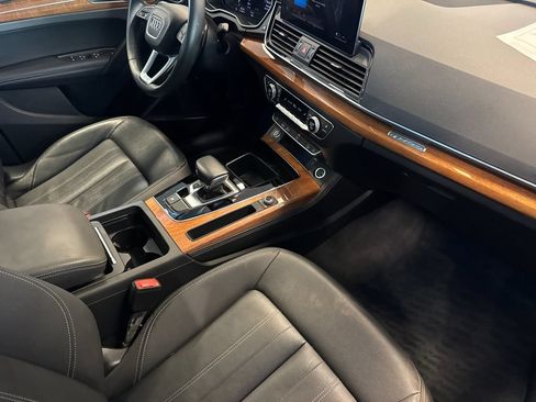 Used 2022 Audi Q5 2.0T Premium Plus w/ Premium Plus Package AWD/4WD image 19