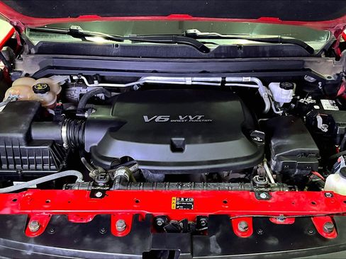 Used 2018 Chevrolet Colorado Z71 RWD image 29