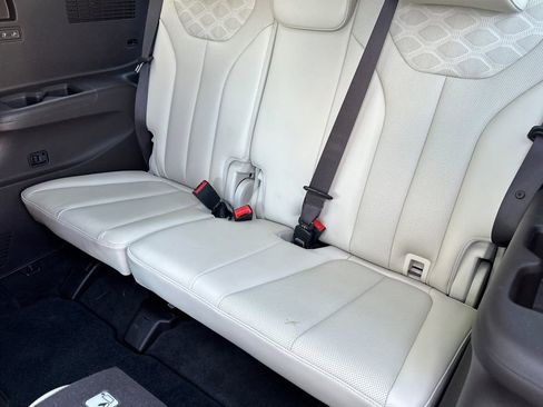 Used 2020 Hyundai Palisade Limited image 15