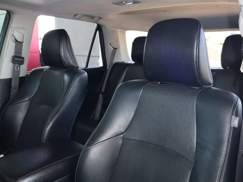 Used 2018 Toyota 4Runner Limited AWD/4WD image 19