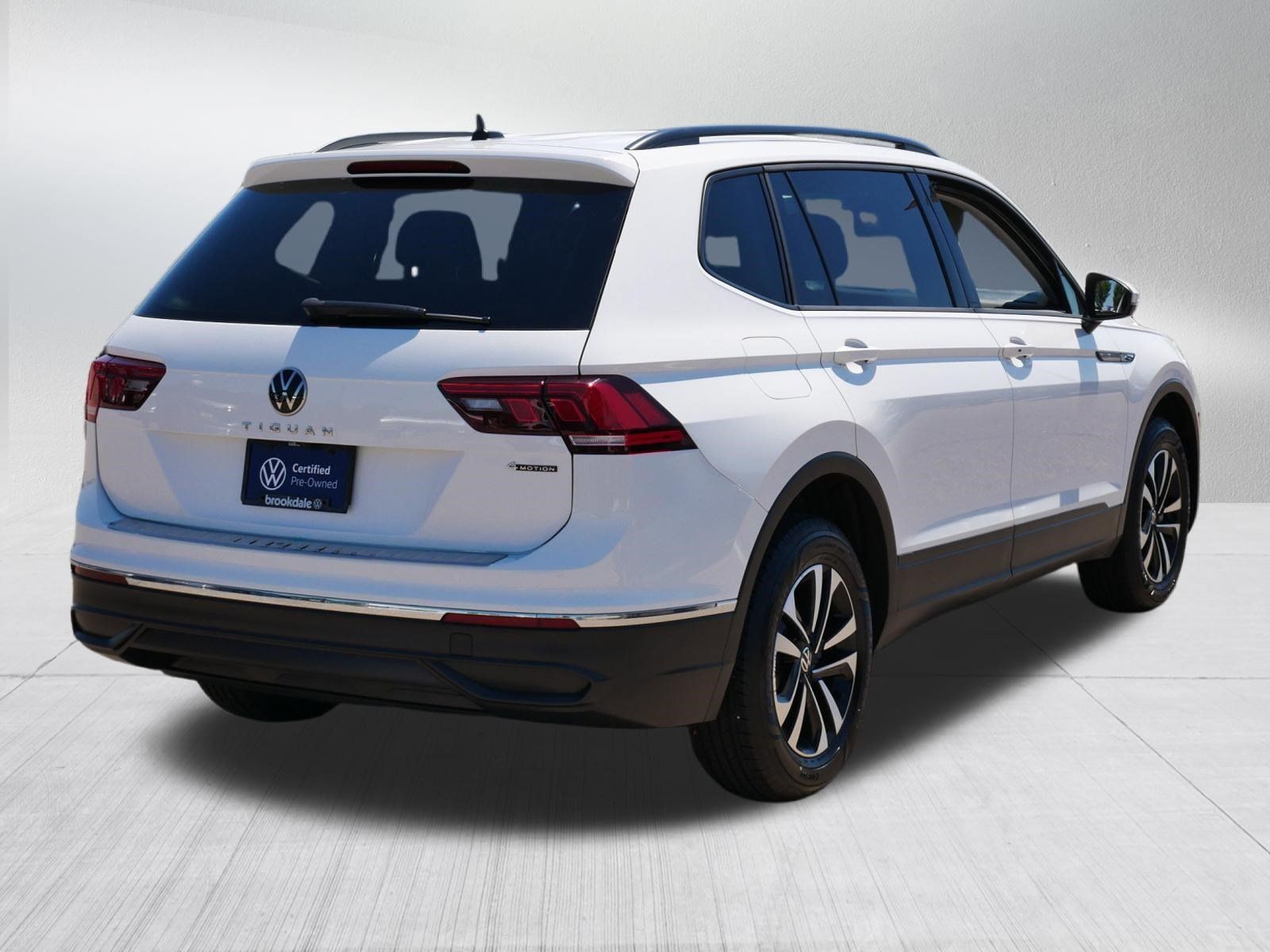 Certified 2022 Volkswagen Tiguan S AWD/4WD image 6