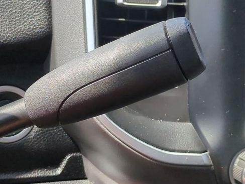 Used 2024 RAM 2500 Big Horn image 25