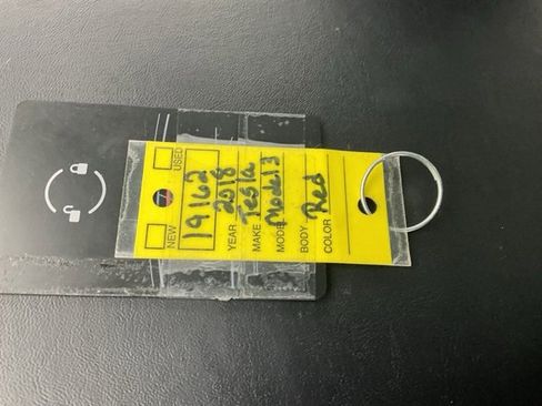 Used 2018 Tesla Model 3 image 29