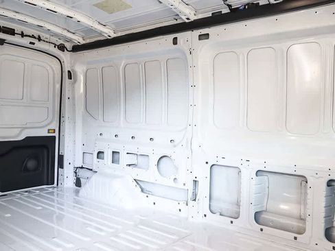New 2026 Ford Transit 250 148 Medium Roof RWD image 20