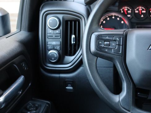 Used 2024 Chevrolet Silverado 2500 W/T w/ WT Convenience Package AWD/4WD image 28