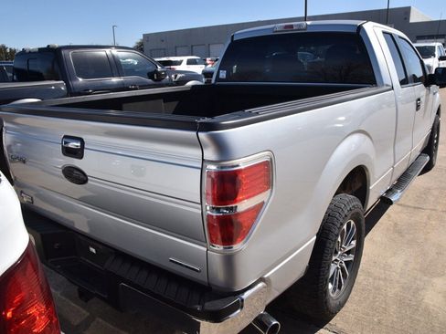Used 2012 Ford F150 XLT w/ XLT Chrome Pkg image 7