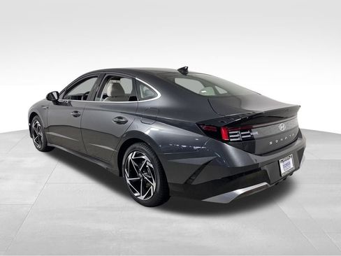 New 2026 Hyundai Sonata SEL FWD image 3