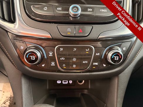 Used 2023 Chevrolet Equinox Premier image 29