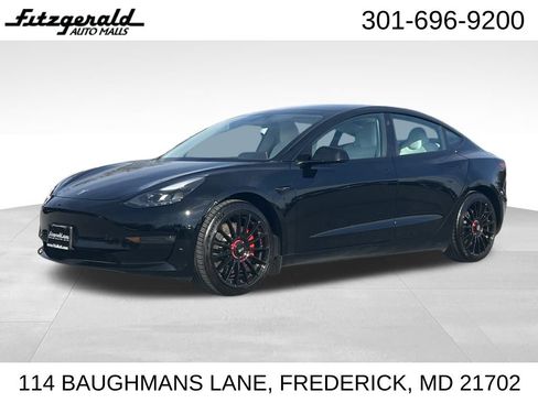 Used 2021 Tesla Model 3 Performance image 2