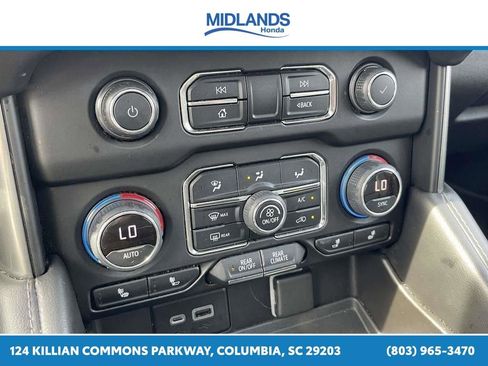 Used 2021 Chevrolet Suburban LT w/ Rear Media and Nav Package AWD/4WD image 29