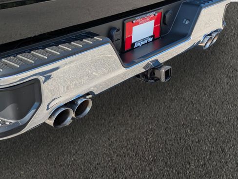 Used 2021 Chevrolet Silverado 1500 LT image 12