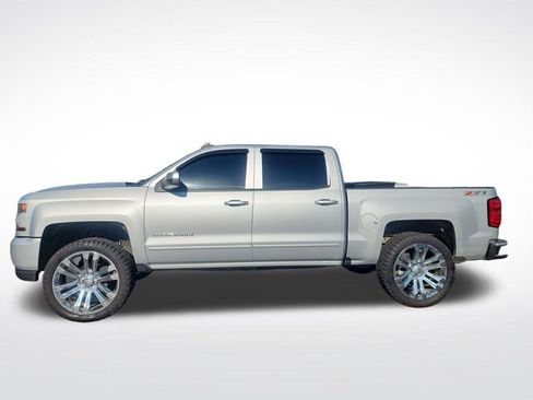 Used 2016 Chevrolet Silverado 1500 LT w/ All Star Edition AWD/4WD image 2