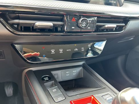 New 2026 Nissan Kicks SR w/ Illumination Package image 29