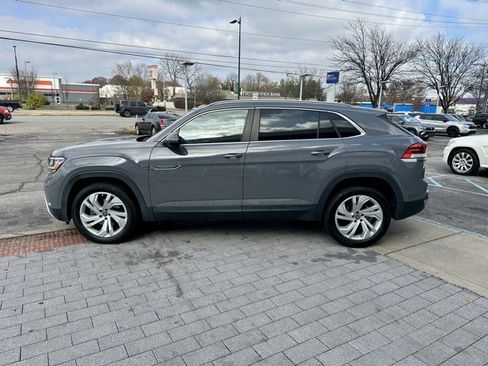 Used 2020 Volkswagen Atlas Cross Sport SEL image 4