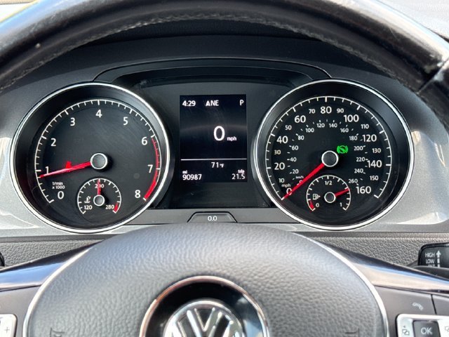 Used 2017 Volkswagen Golf Alltrack SE AWD/4WD image 13