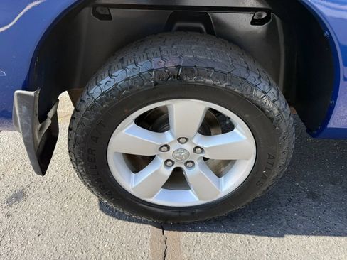 Used 2015 RAM 1500 Express AWD/4WD image 38