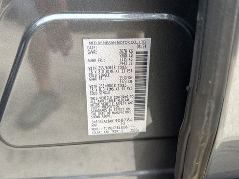 Used 2024 Nissan Pathfinder S AWD/4WD image 47