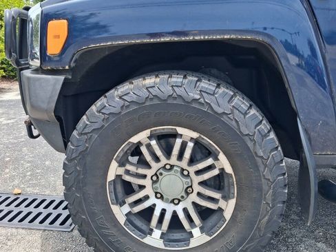 Used 2007 HUMMER H3 AWD/4WD image 16