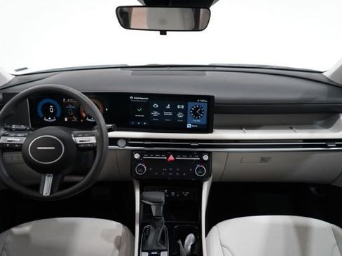 Used 2025 Hyundai Tucson SEL image 15