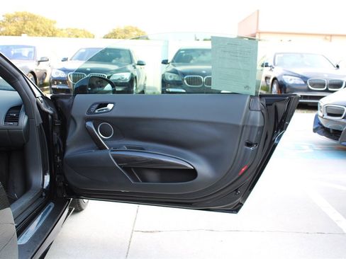 Used 2010 Audi R8 V10 image 36