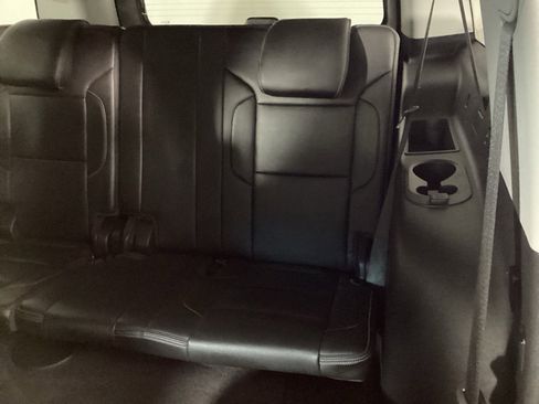 Used 2020 GMC Yukon XL Denali w/ Open Road Package image 15