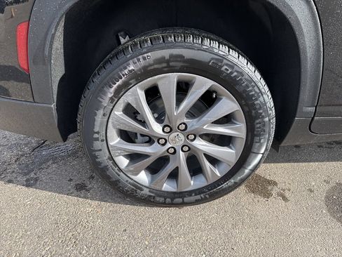 New 2026 Buick Enclave Preferred w/ Power Package FWD image 10