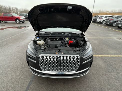 Used 2023 Lincoln Corsair AWD image 33
