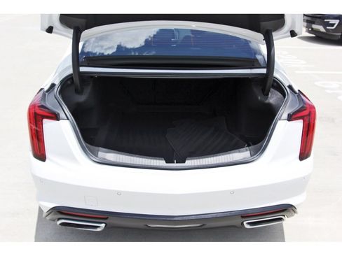 Used 2023 Cadillac CT5 Premium Luxury RWD image 30
