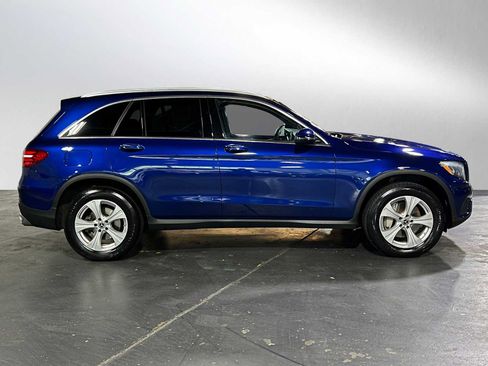 Certified 2018 Mercedes-Benz GLC 300 4MATIC image 2