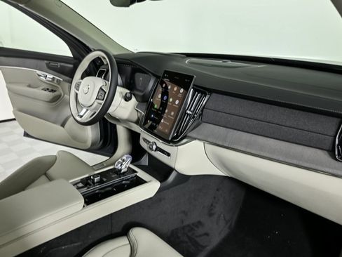 Used 2026 Volvo XC90 B6 Ultra w/ Protection Package image 26