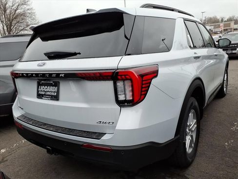 New 2026 Ford Explorer Active AWD/4WD image 5
