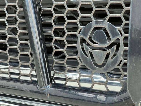 Used 2019 RAM 2500 Tradesman AWD/4WD image 30