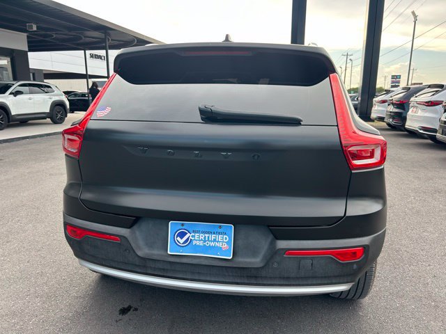 Used 2024 Volvo XC40 B5 Plus w/ Protection Package Premier AWD/4WD image 6