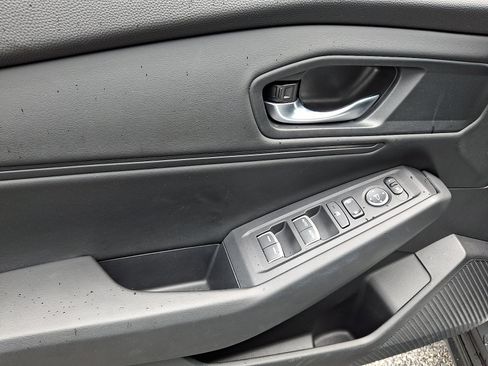 Used 2023 Honda Accord EX image 12