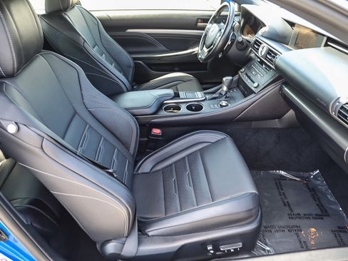 Used 2016 Lexus RC 200t RWD image 17