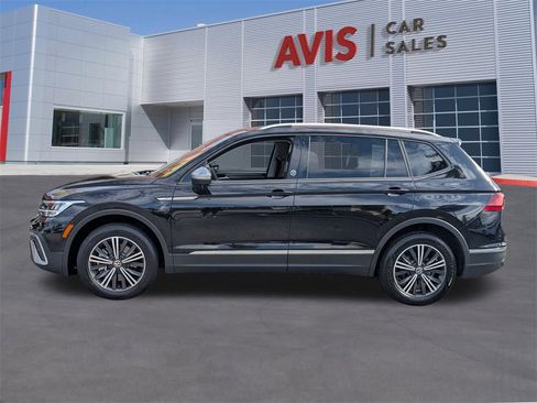 Used 2024 Volkswagen Tiguan Wolfsburg Edition image 11