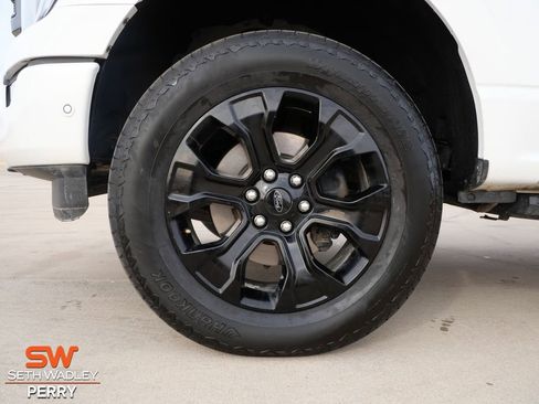 Used 2022 Ford F150 Platinum w/ Equipment Group 701A High image 11