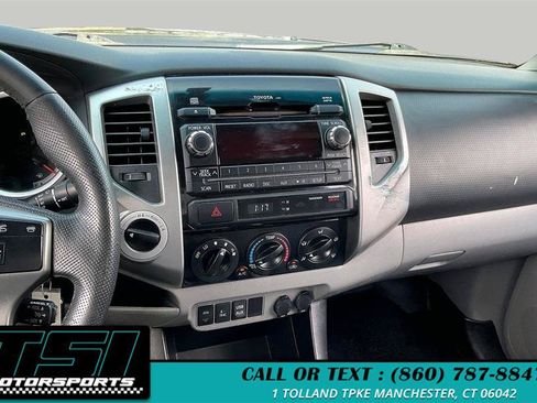 Used 2012 Toyota Tacoma 4x4 Double Cab w/ TRD Off-Road Pkg image 6
