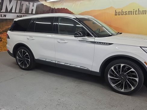 Used 2021 Lincoln Aviator Reserve w/ Equipment Group 202A AWD/4WD image 20