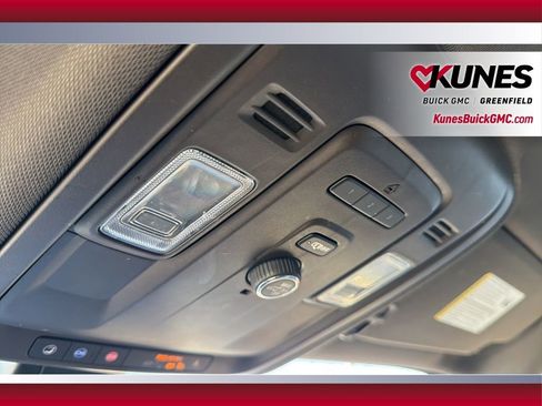 Used 2021 Chevrolet Tahoe LT image 27