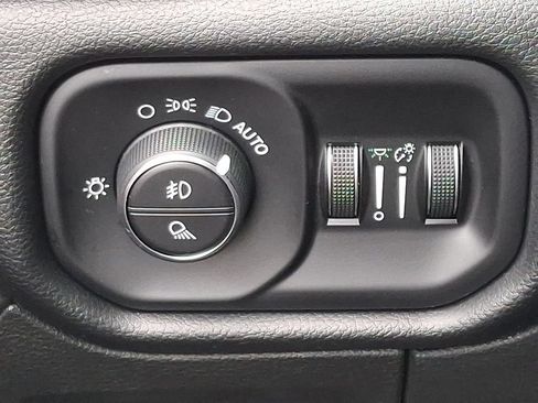 Used 2019 RAM 1500 Rebel w/ Rebel Level 2 Equipment Group AWD/4WD image 23