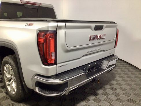 Used 2019 GMC Sierra 1500 SLT w/ SLT Premium Package image 11